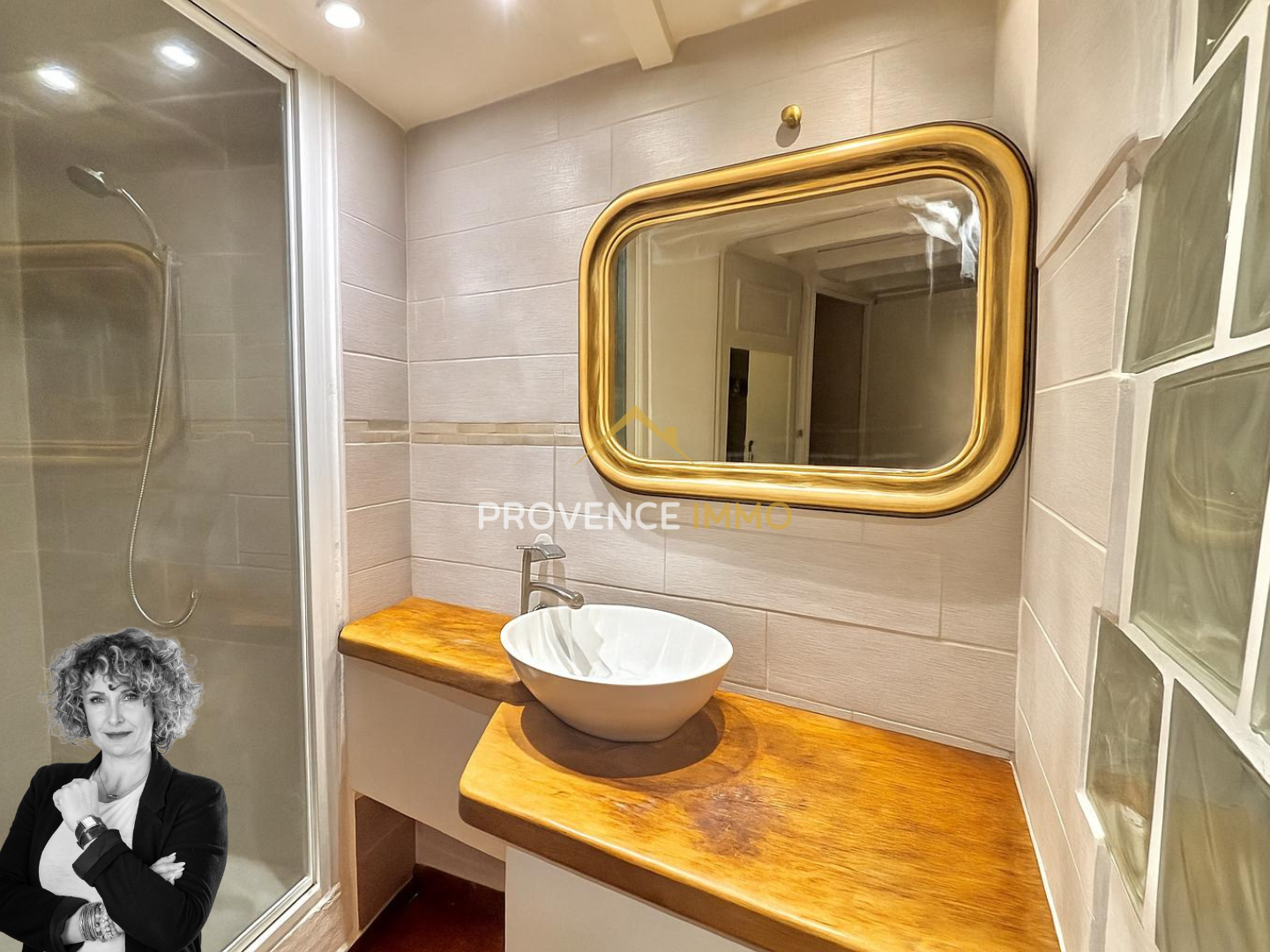 photo_50ec0deadfe10caf46a5a89a0d98a606