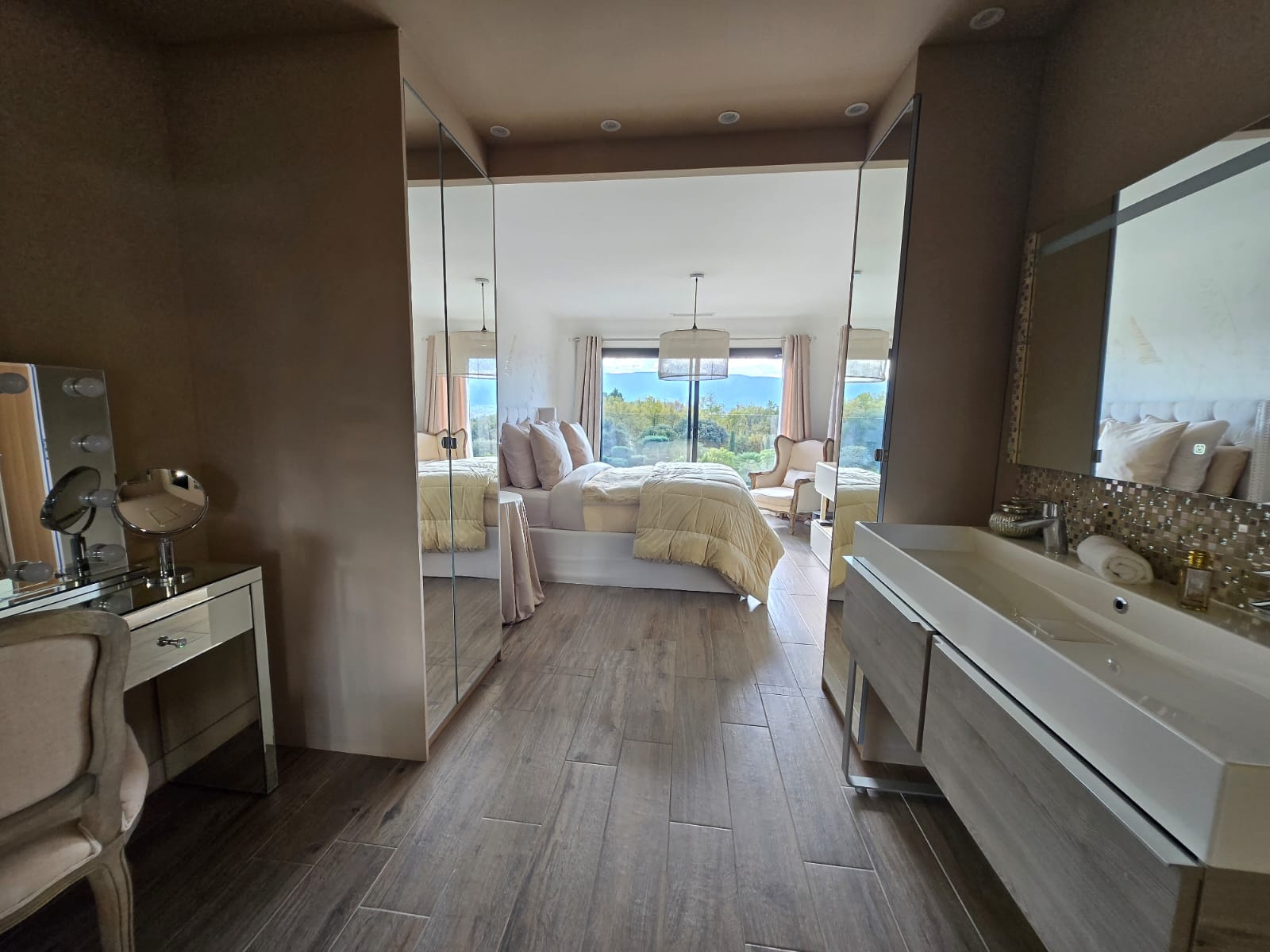 photo_350eb2bac102cdccd772b09c31b4b035