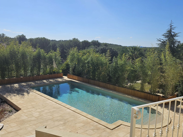 SAINT GELY DU FESC , BELLE MAISON D’ARCHITECTE T7 SUR 1700 M