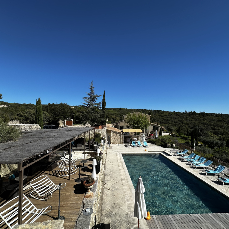 Villevieille – House 397 m2 with a 280 m² garden suitable for a swimming pool