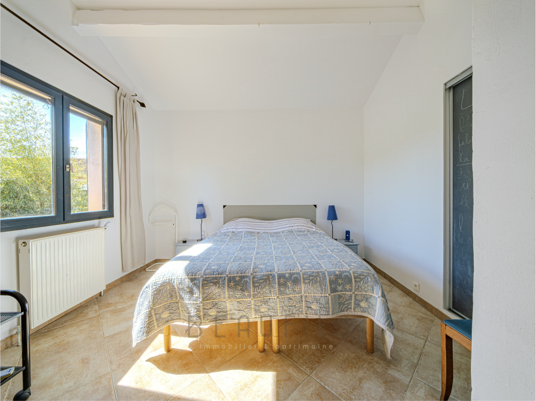 photo_40b4f578b70cd65ce32a32a727ed563b