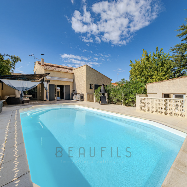 Charming 360m2 residence with bed and breakfast business