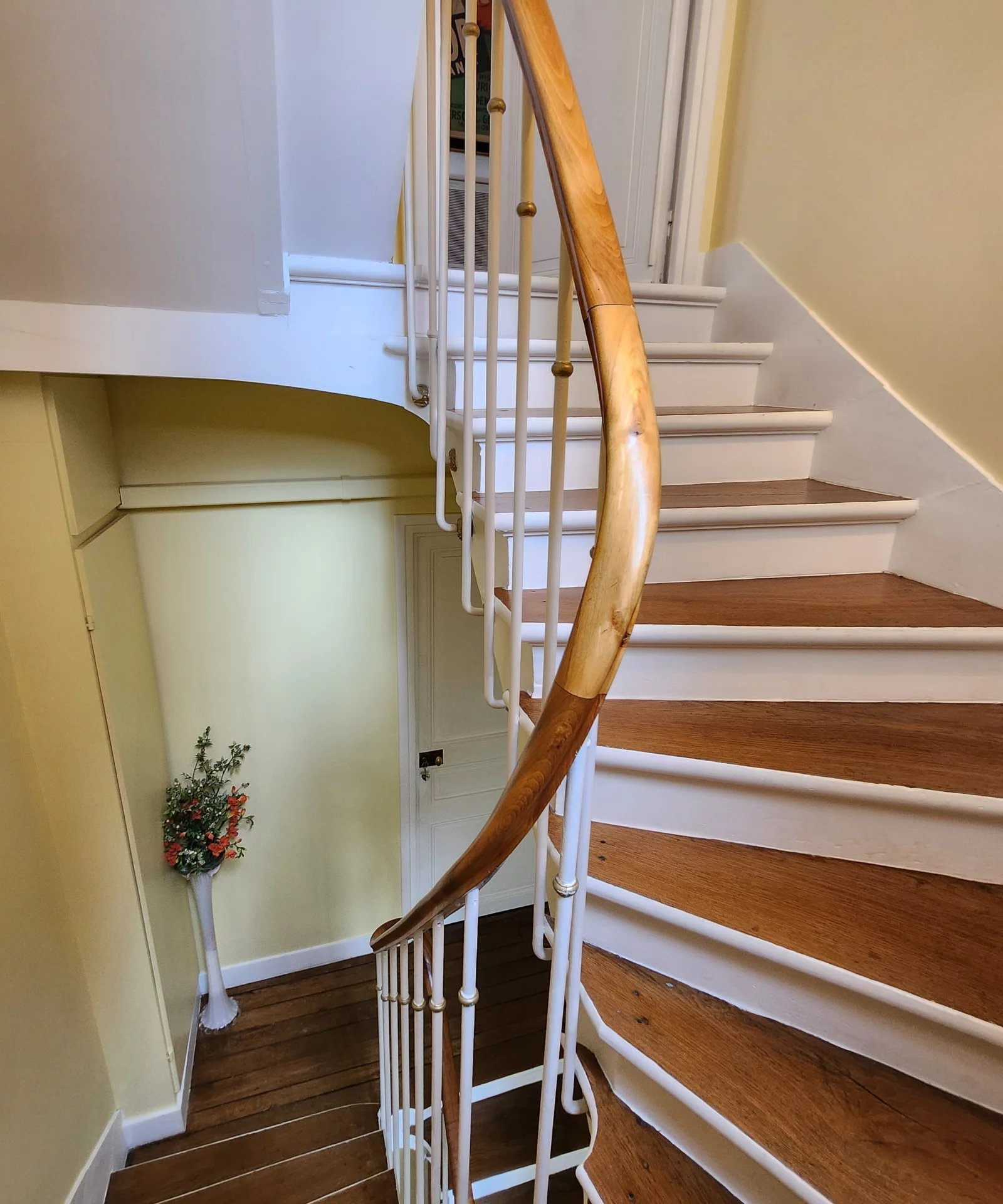 photo_bec09b5e8dfb0a1832cf9f8f546f1084