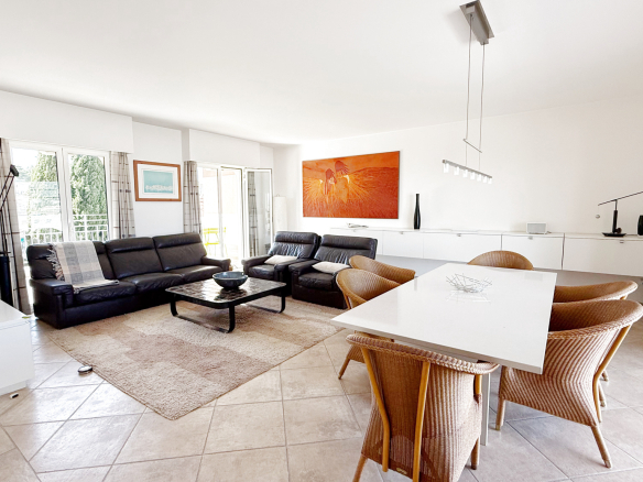 Exclusivité – Cannes – Aperçu mer – Villa sur le toit 5P 125