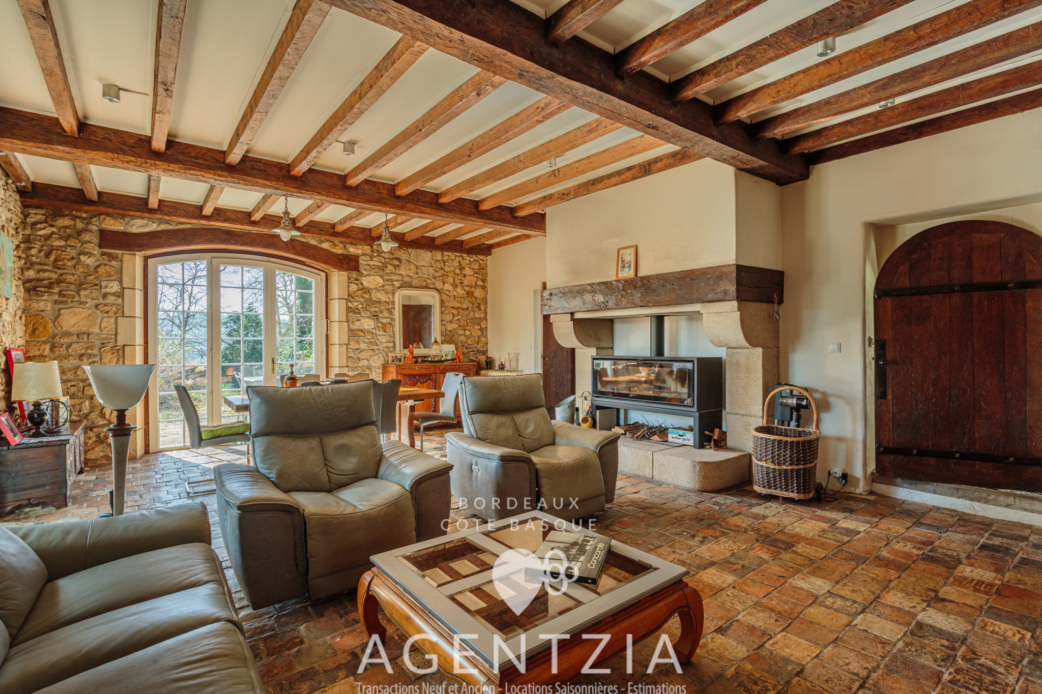 photo_0173f2ee5d220c6ef54deef6079f4c47