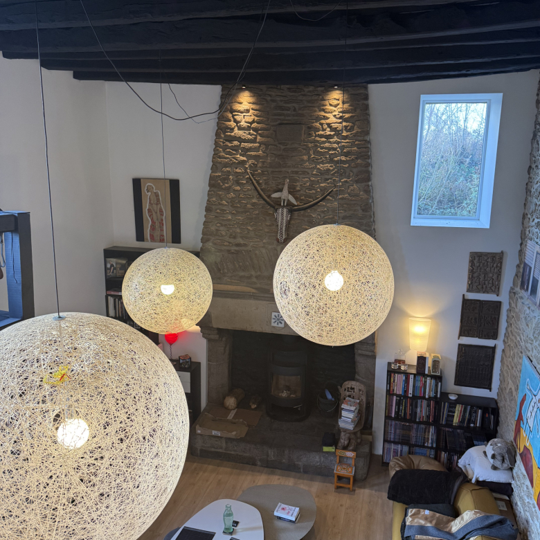 House in the heart of nature, 172 m² on 7700 m² of land in Grans