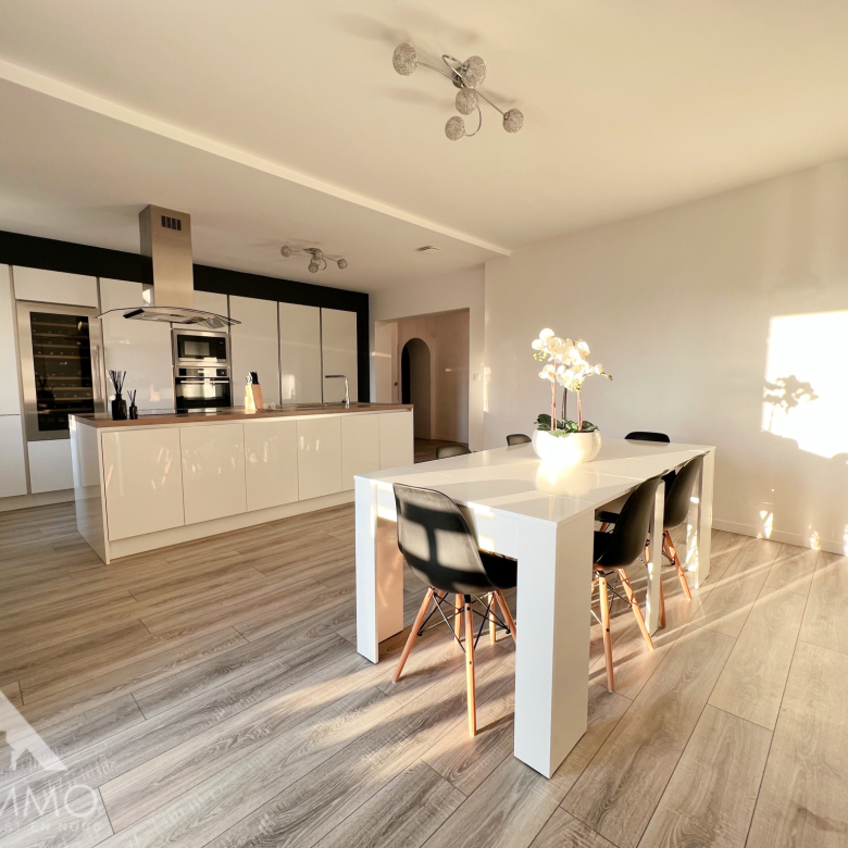 Maison contemporaine – 5 chambres – Vue sur la rivière de Ro