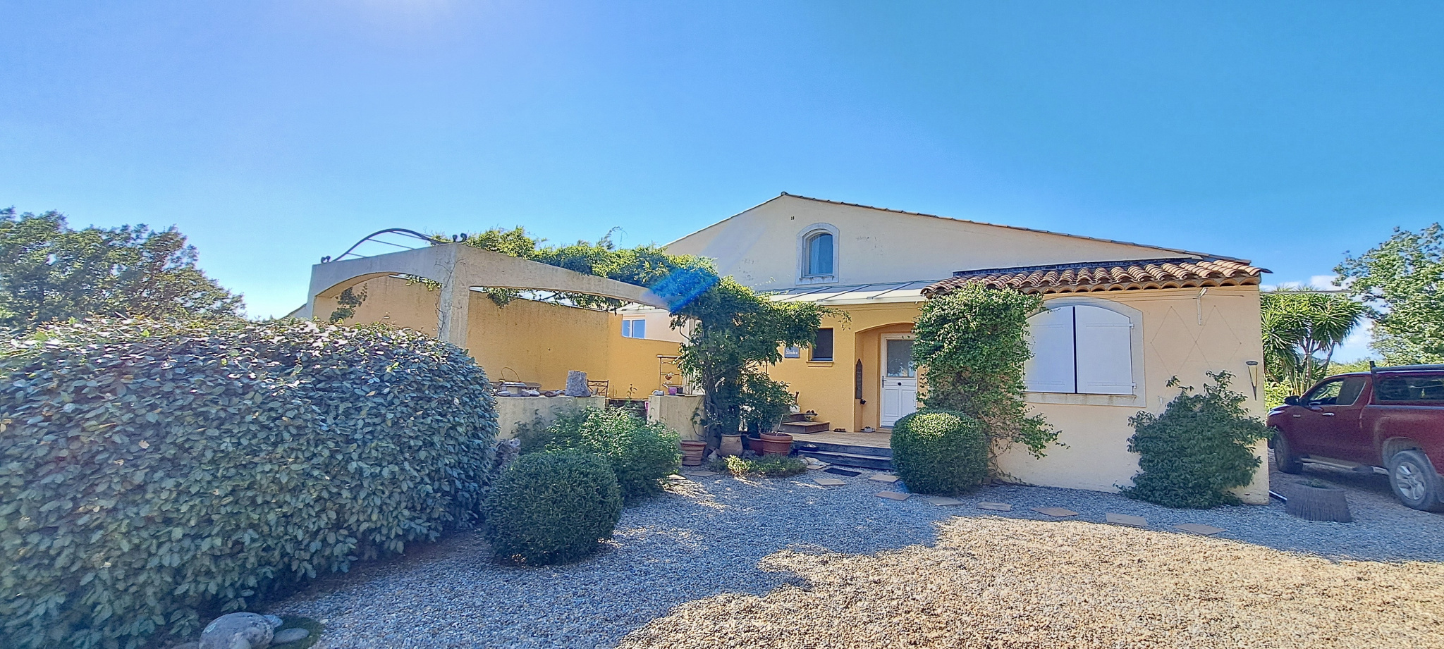 photo_b567f3ffa43a168f16c396056bb28cae