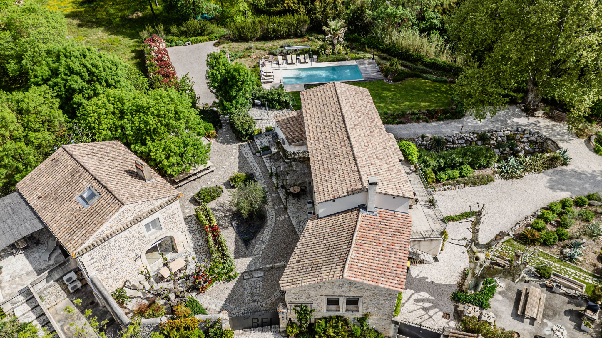 photo_d547e666353404b8f9bd89f31785663d