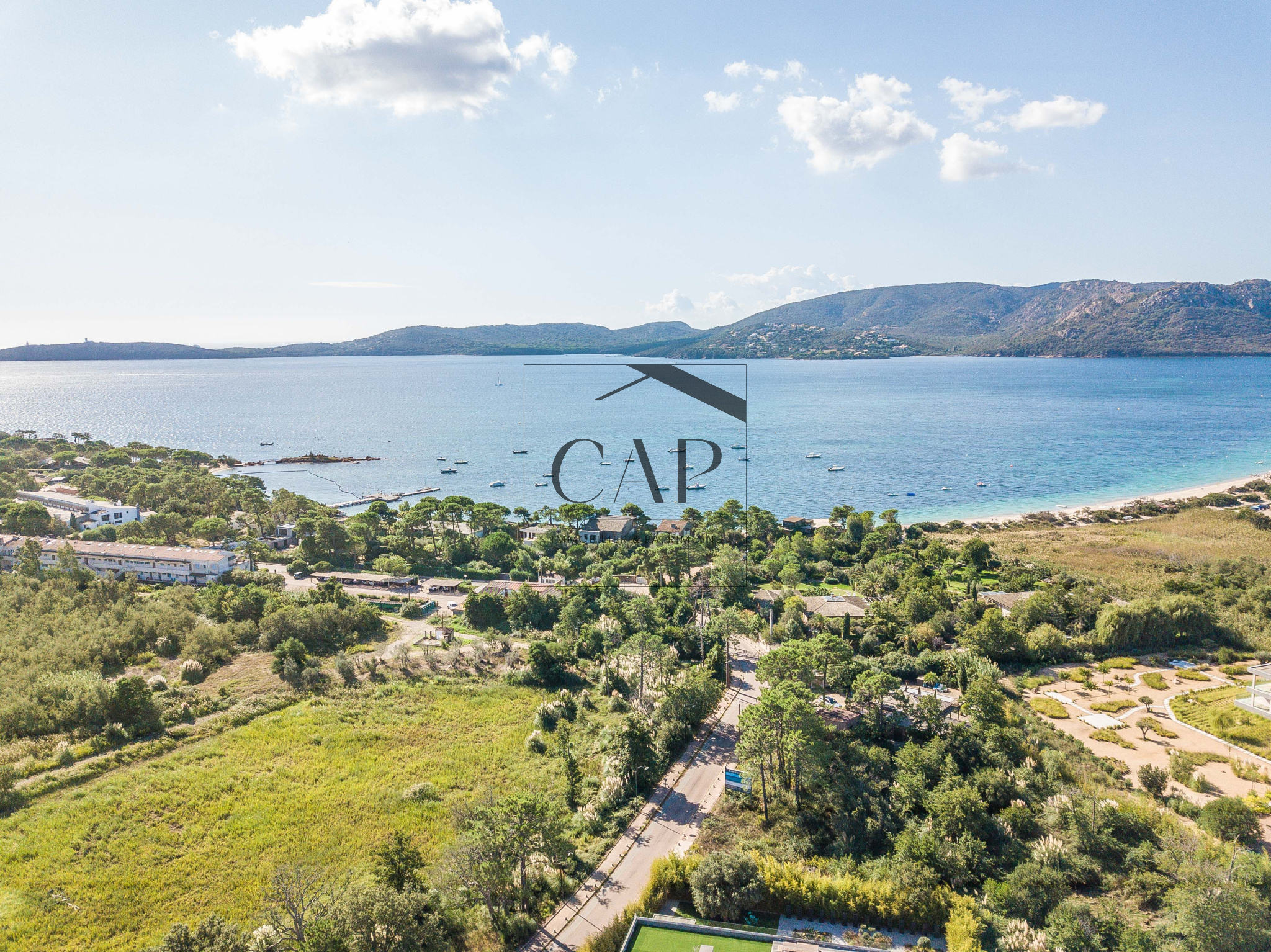 photo_485b31c58943792361f98e3ff6b52ff9