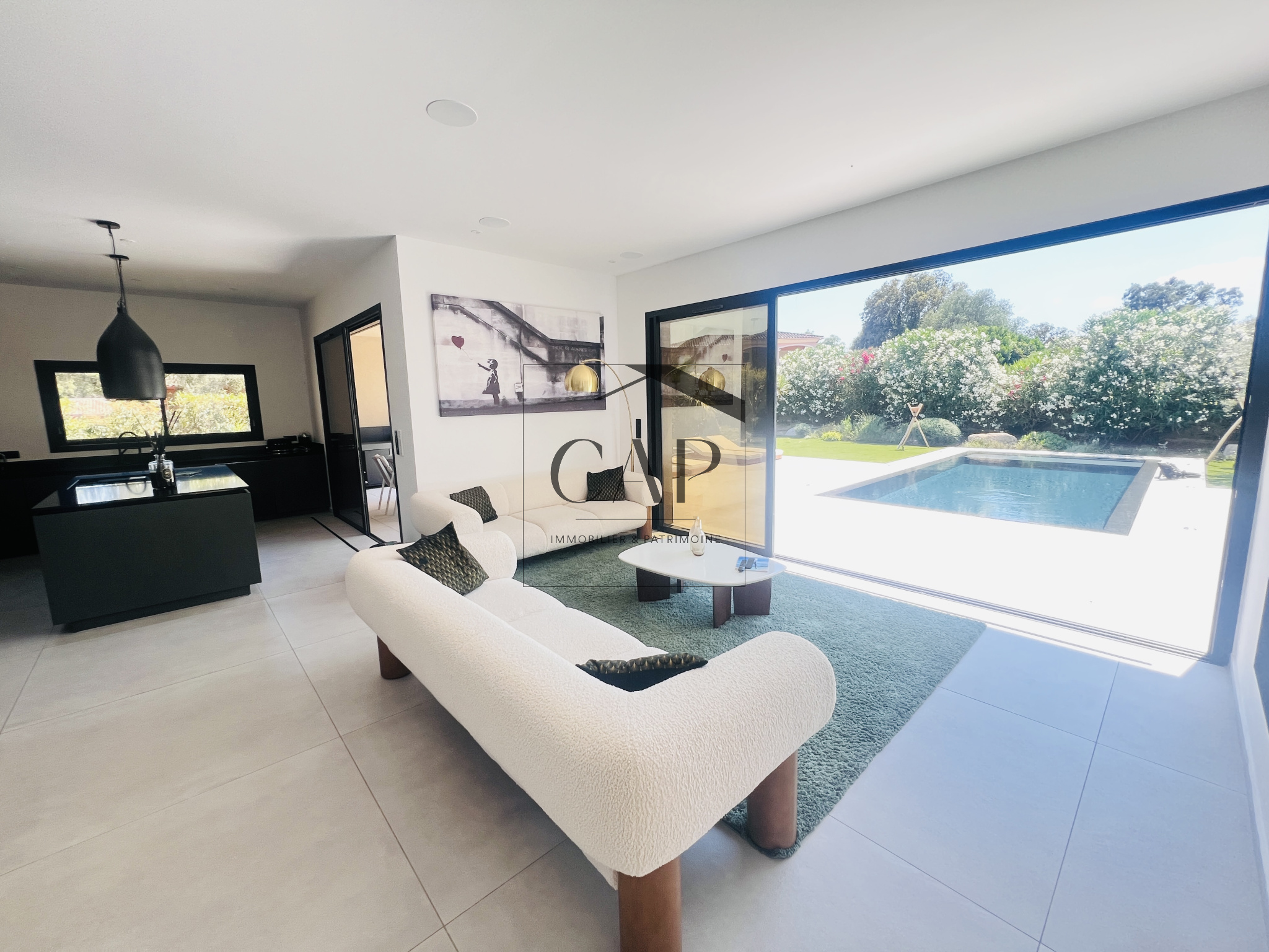 photo_e58f2ed8c31863a14106220ece00820d