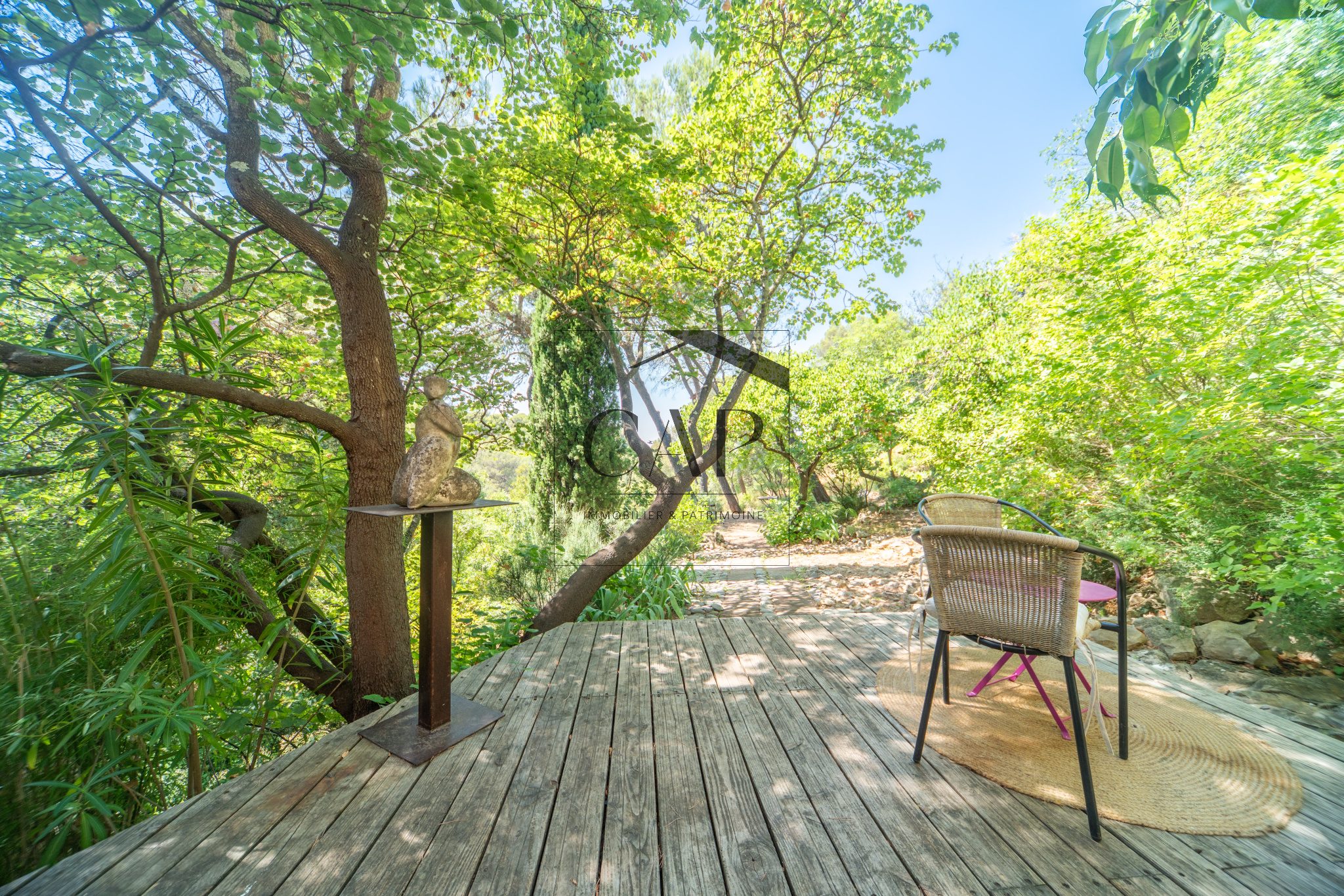 photo_c054483a8d68287411a4c80e4e6667bc