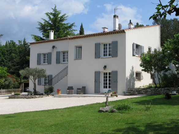Superbe villa de 241 m2 sur les hauteurs d’Aix-en-Provence