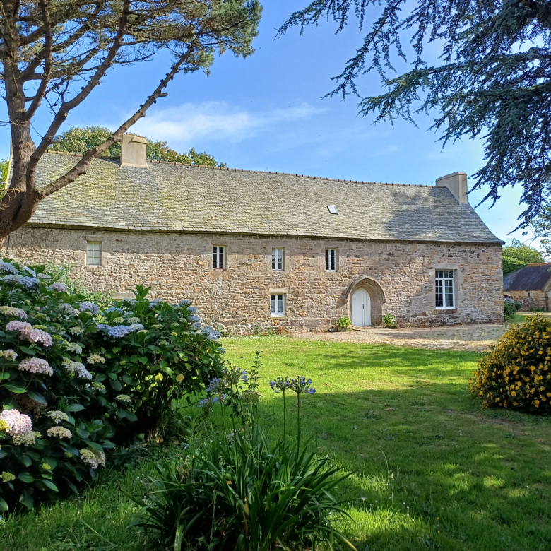 VAISON LA ROMAINE – 5 min – Villa 180 m2 – 4 BEDROOMS – 3 BATHROOMS