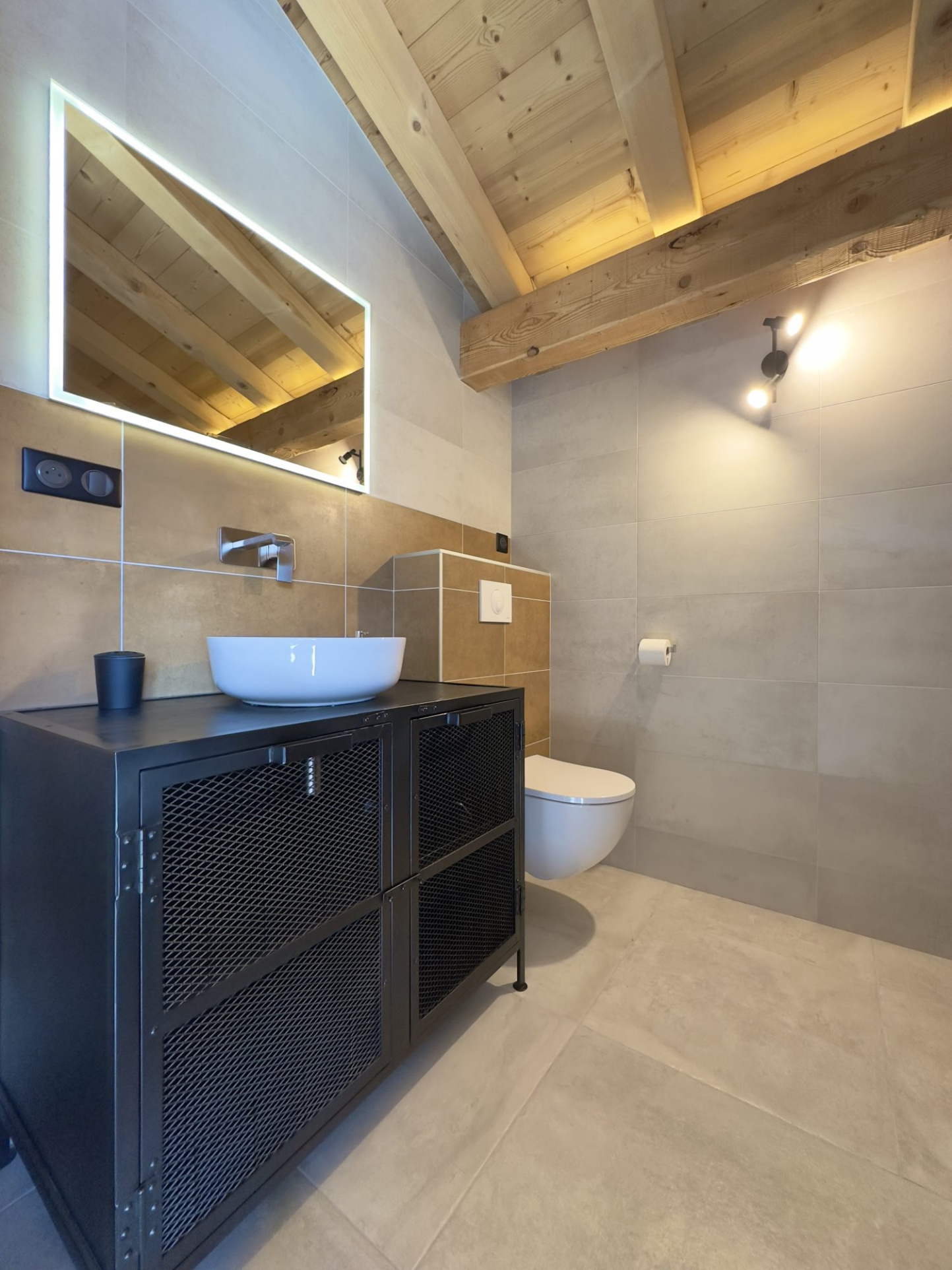 photo_72b2a43c5395cbdcff71328701c74ddd