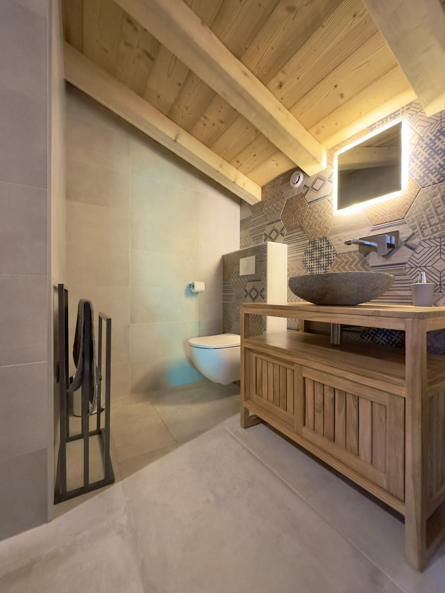 photo_db40ae8031516b7705987bb0ef82980e