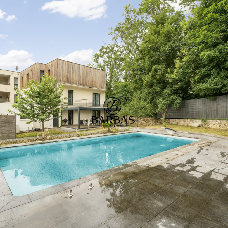 Maison contemporaine – 5 chambres – Vue sur la rivière de Ro