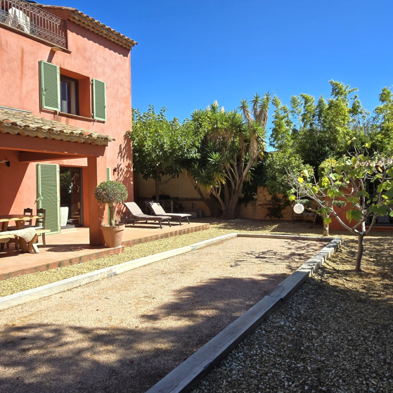 6-room house, 183 m2