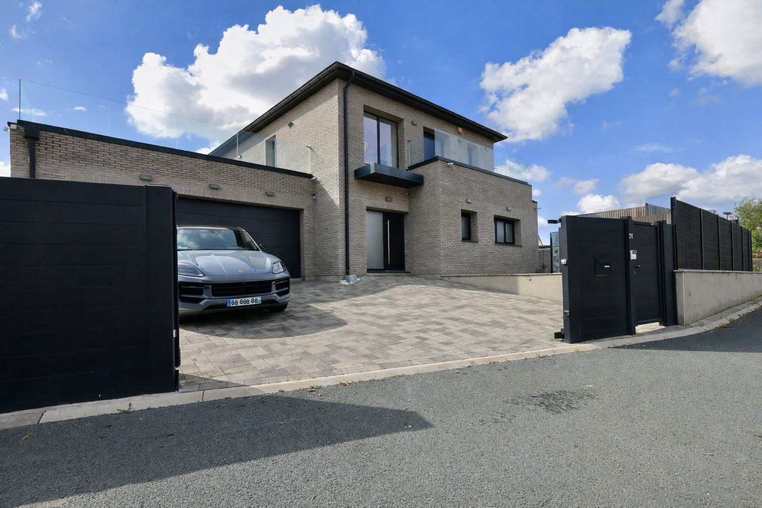 photo_14e876178f121ad26b9184b975e4f385