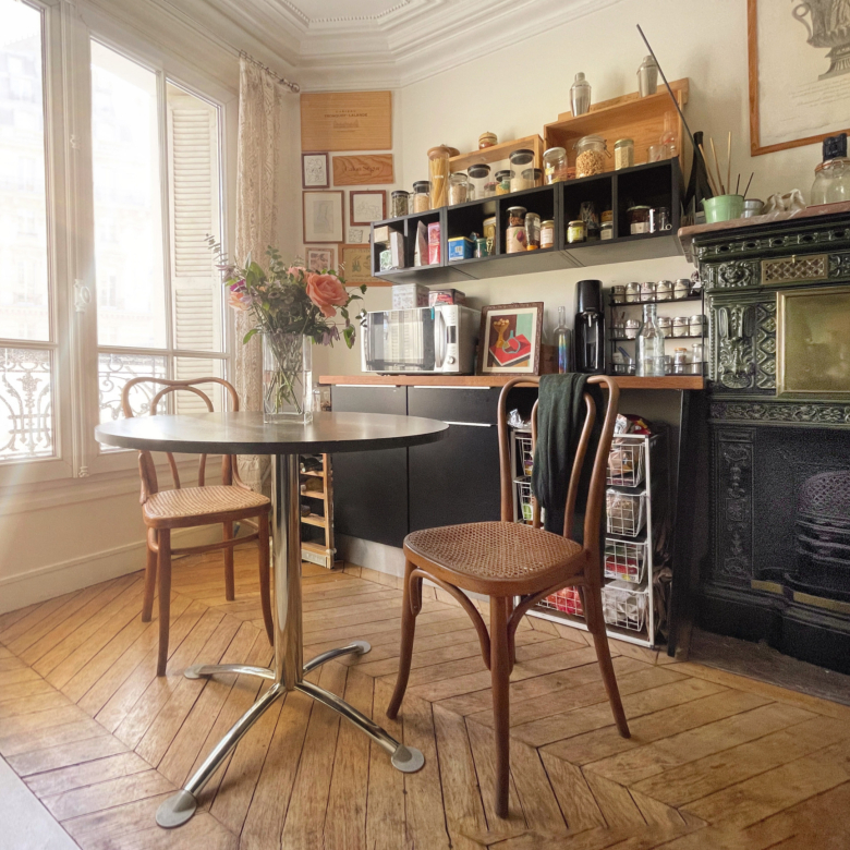 Propriété de plain-pied de 200 m2 sur terrain de 6 000 m2 co