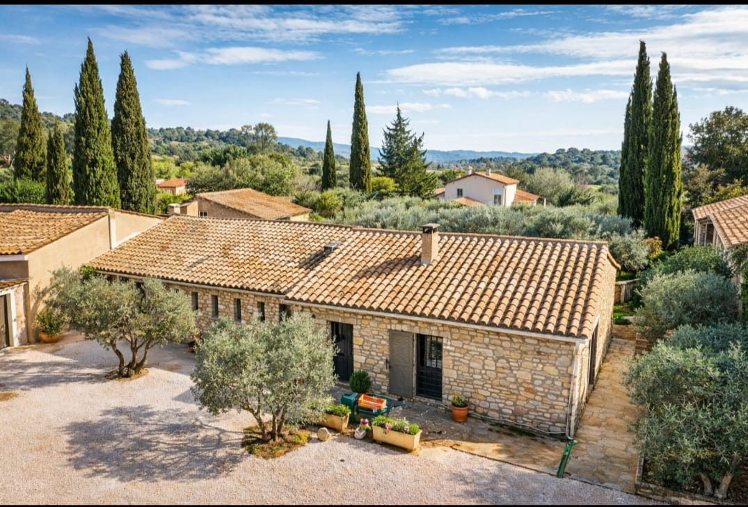 Cala Rossa Villa T4 5***** with private pool Domaine p