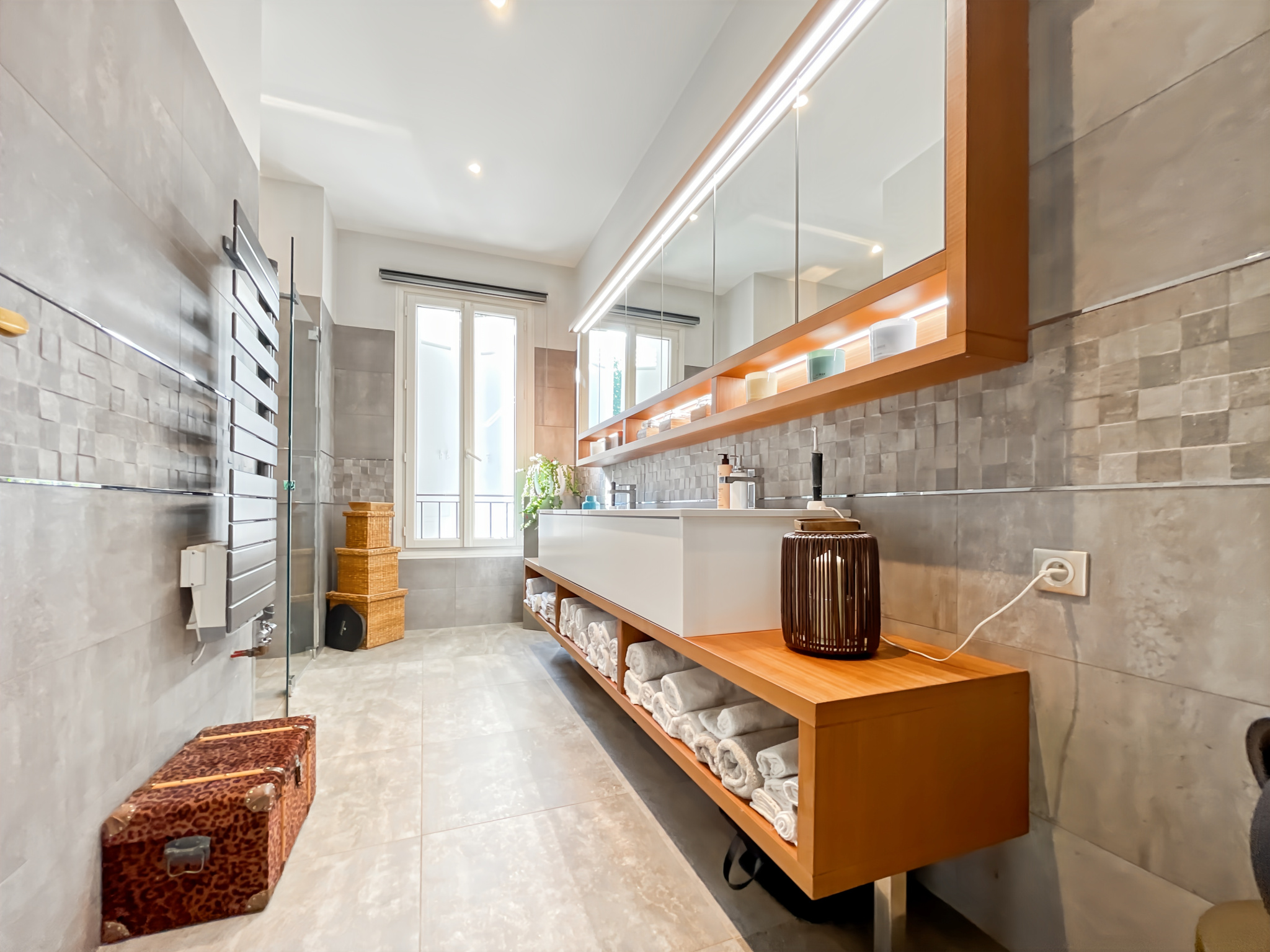 photo_f001ddbe83f0a7564a6680012759dba4