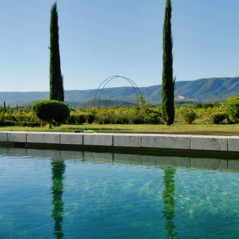 Magnifique propriété sud Ventoux sur 3 ha