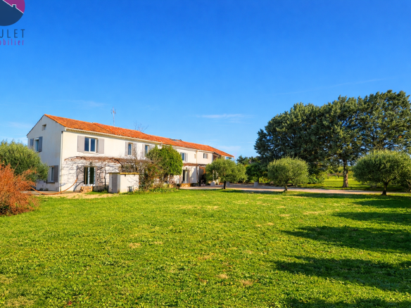 Magnifique propriété avec 3 gîtes