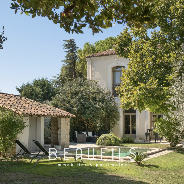 Bayonne propriété de charme avec parc arboré, étang et accè
