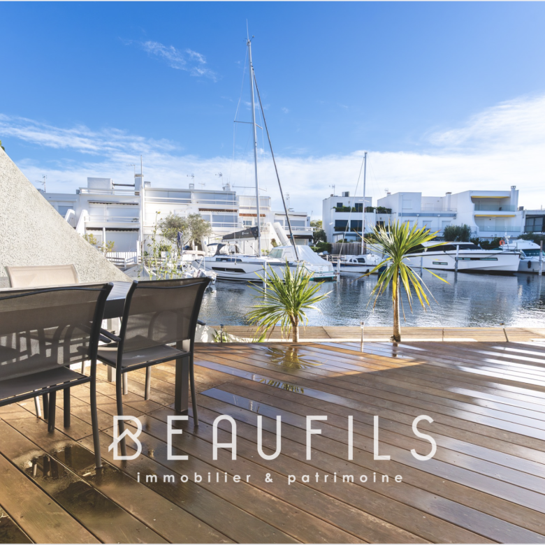 NEW EXCLUSIVE LISTING – Character property: 2 bedrooms