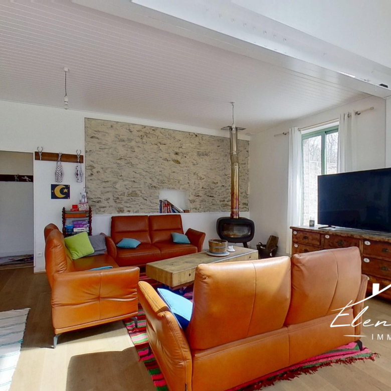 196m² villa in perfect condition near the village of Cabris