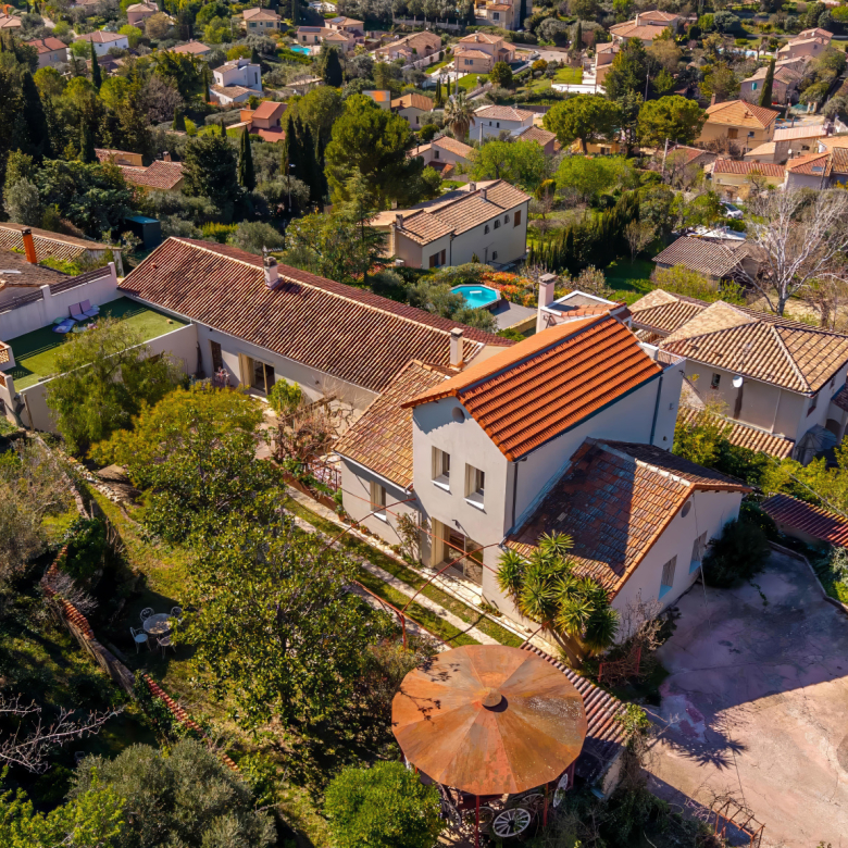 Cannes, Croix des Gardes appartement d’exception, vue mer panoramique