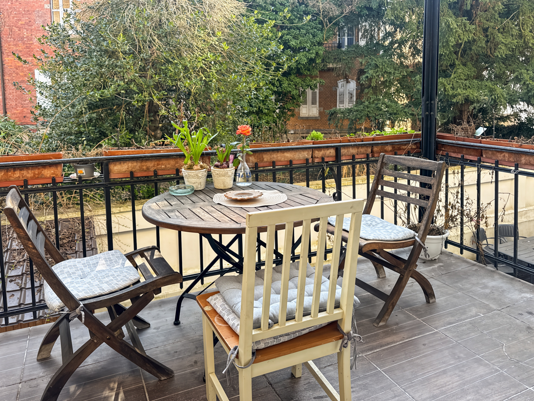 photo_459ae19540cb5b46519686c7f054b7d4