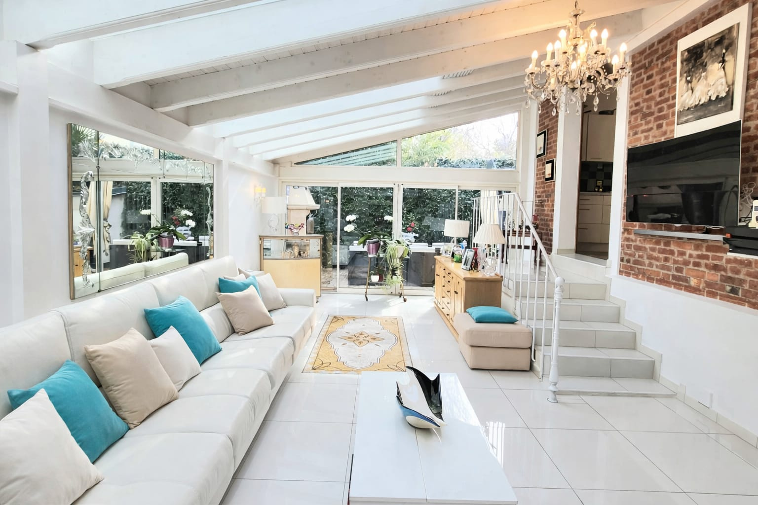 photo_036d6c885fbab95d339fea020f80a5eb