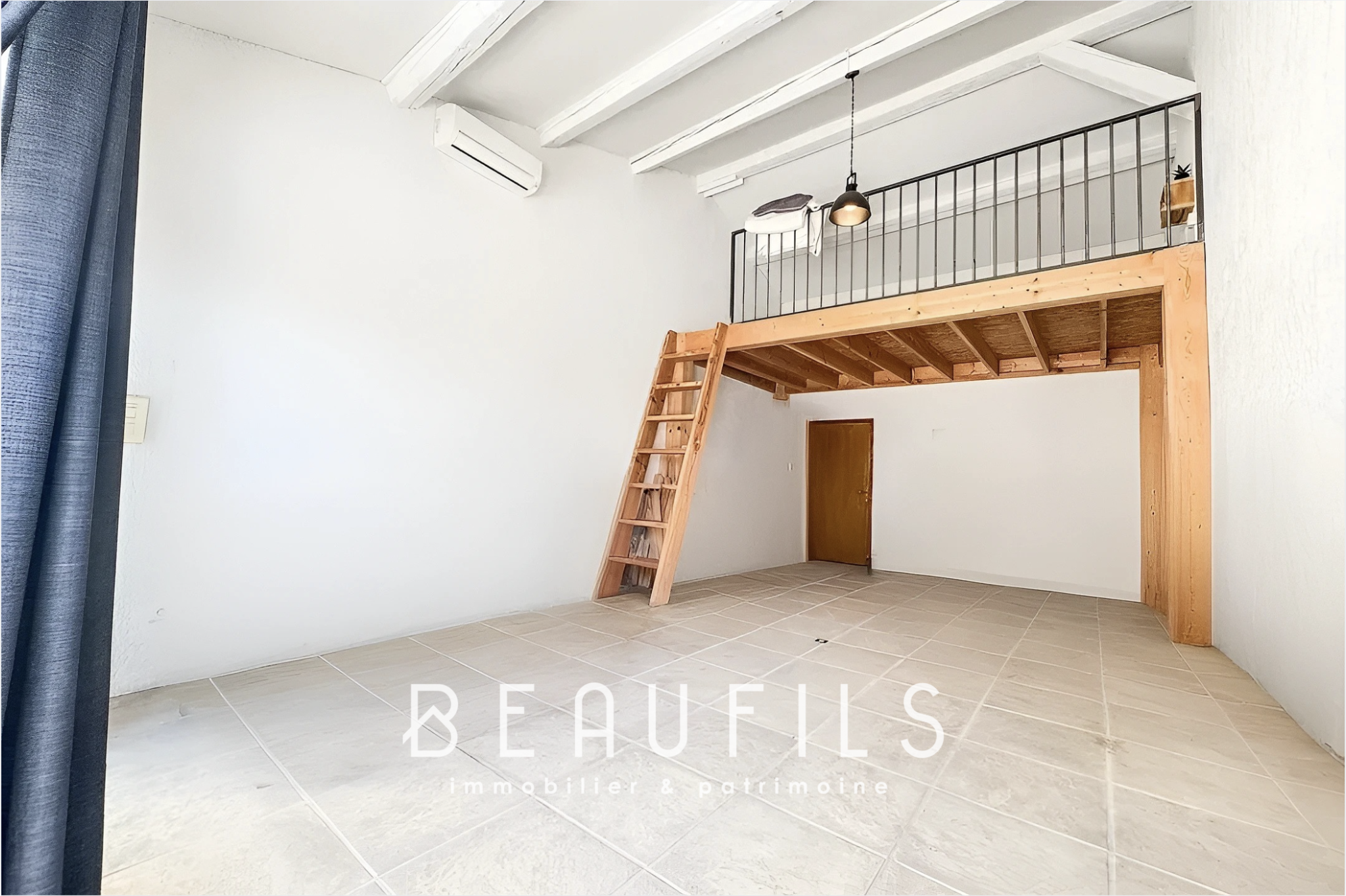 photo_001f6f7da2200a7f45bb3281835deb29