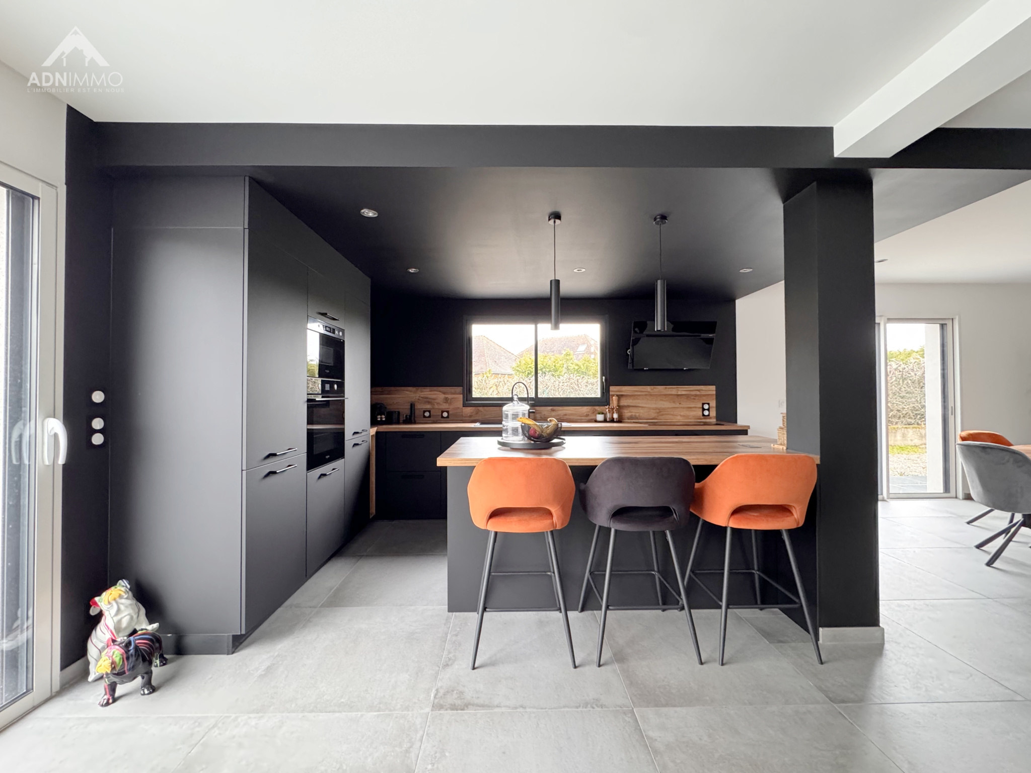 photo_01975bada5a68a4c2b6e8f36dfd8cad9