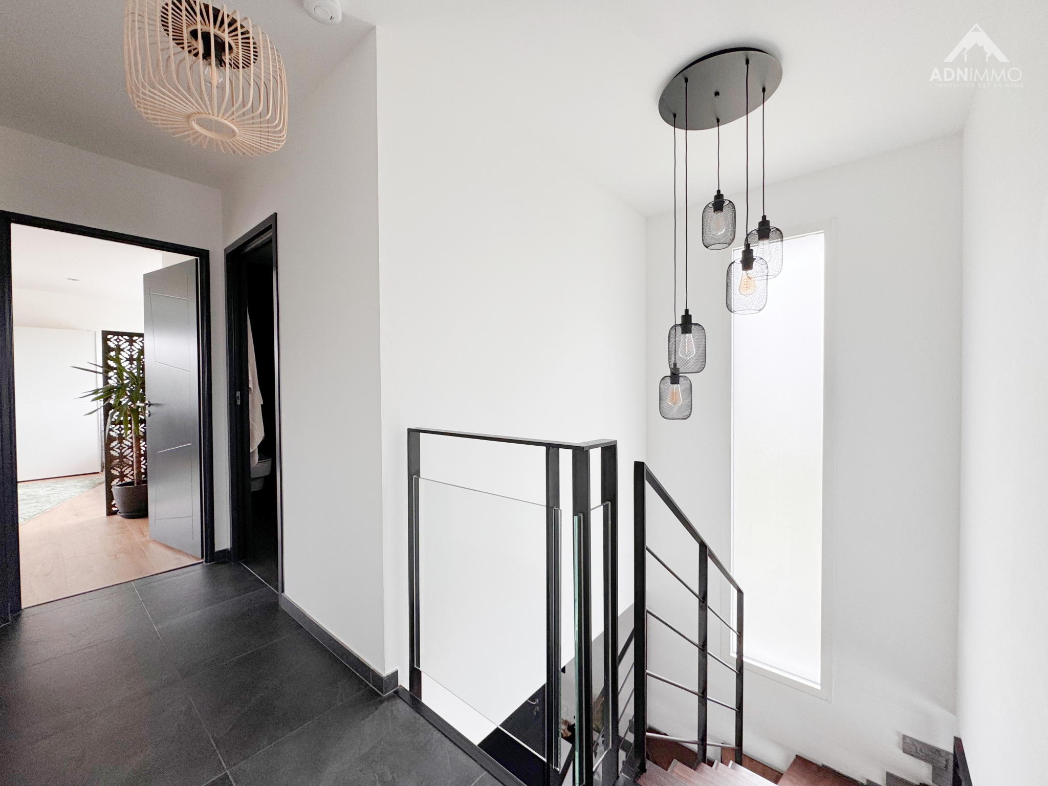 photo_4689ce6ffec3724471c45075d0bd5a17