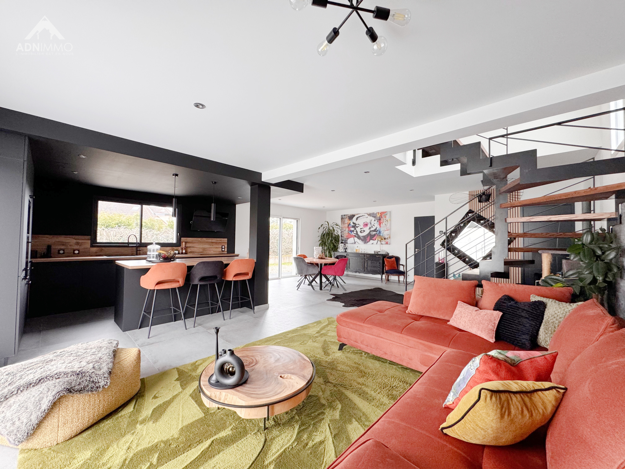 photo_626a27568365e70fcf11734d4237102a