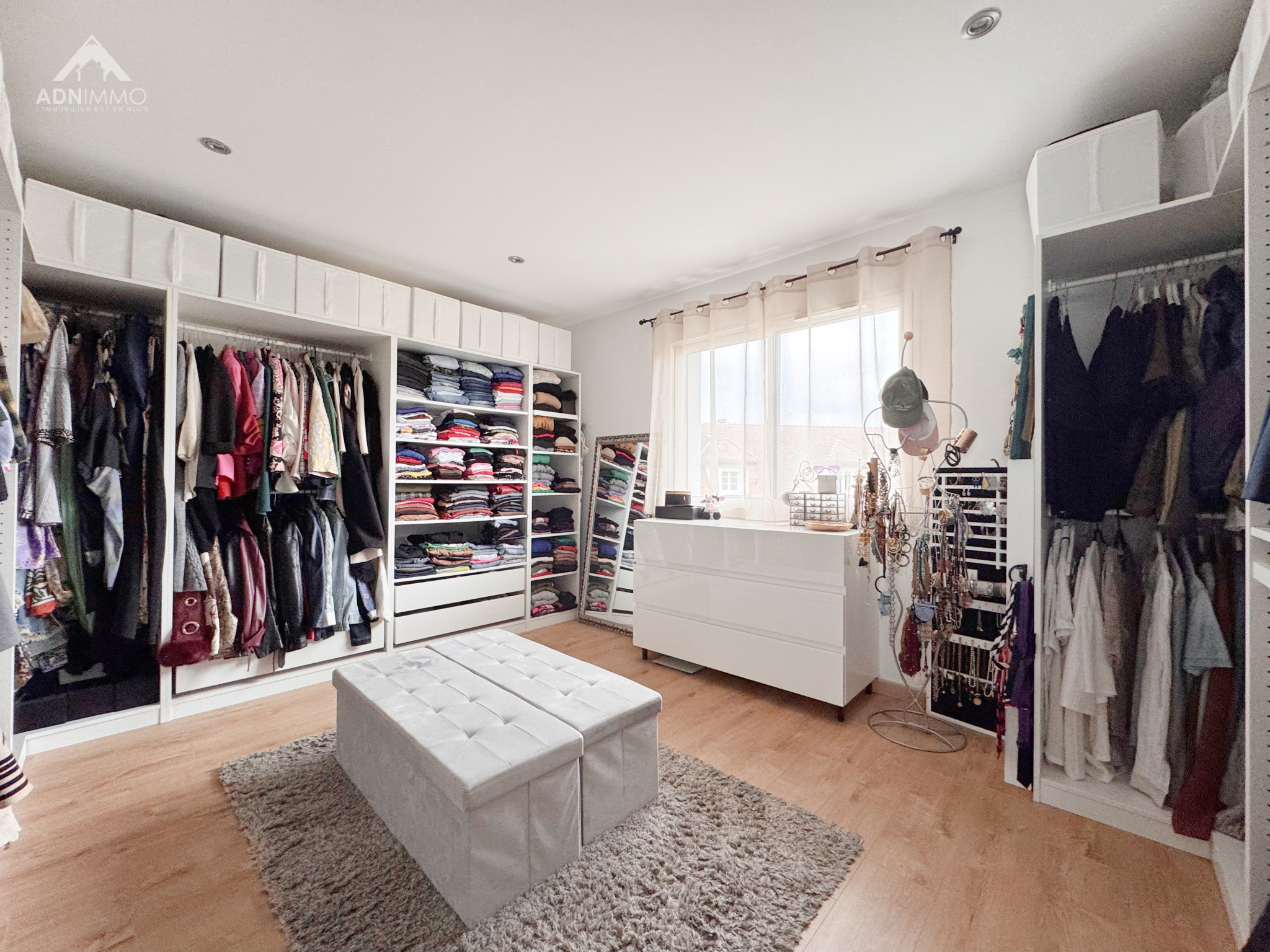 photo_f20c29f78db5acb5e7bd4040439be151