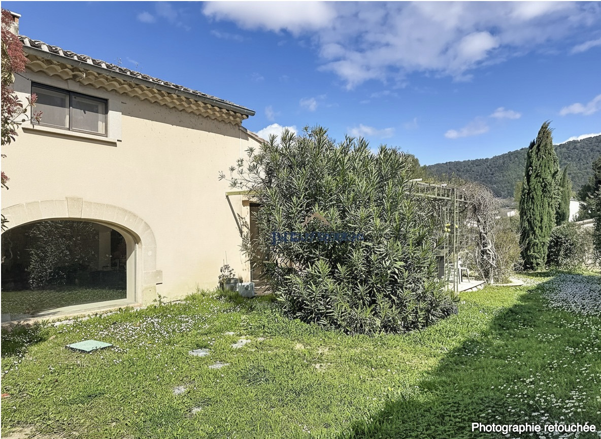 photo_f9eb49156515b5c5c1ca9b23d1f8faf2