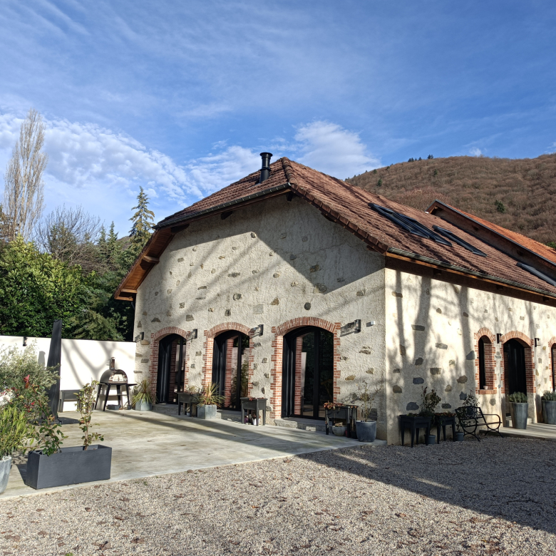 AUTHENTIC RENOVATED HOUSE