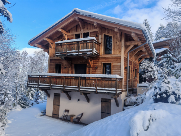 CHARMANT CHALET ALPIN