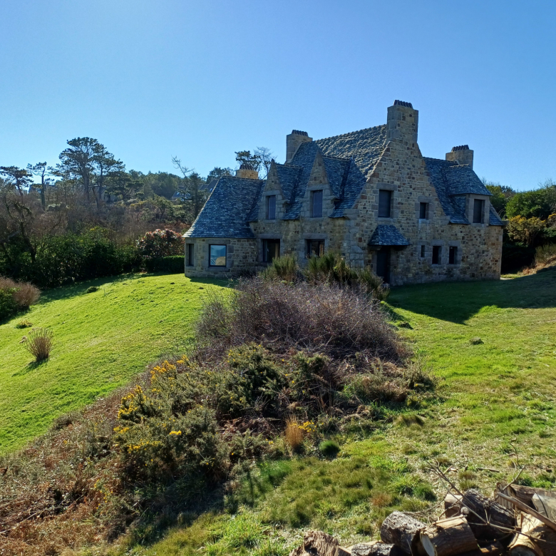 Luxury 2-bedroom apartment in Cannes, Basse Californie area