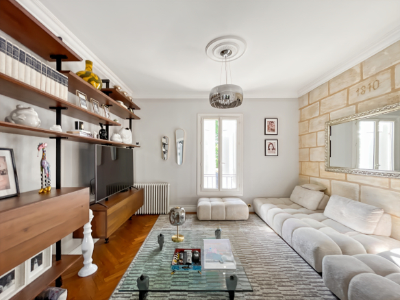 MAISON DE MAÎTRE  DE 215M2, A VENDRE, A GRADIGNAN