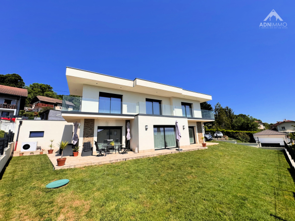 Maison 5 Pièces 143 m2