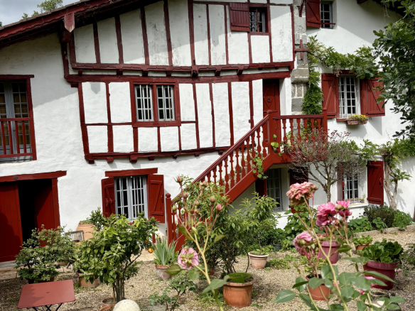 Labourdine House, Cambo-les-Bains