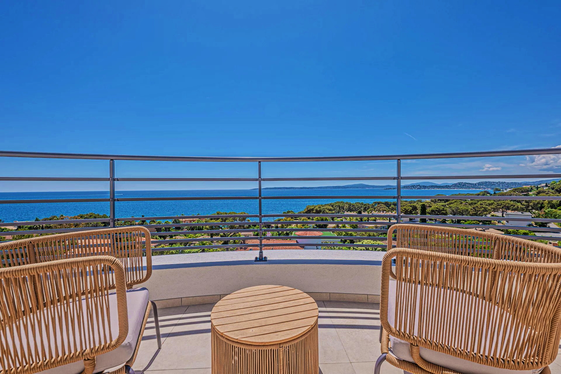 photo_618559ac1f5d9403598698928c27215b