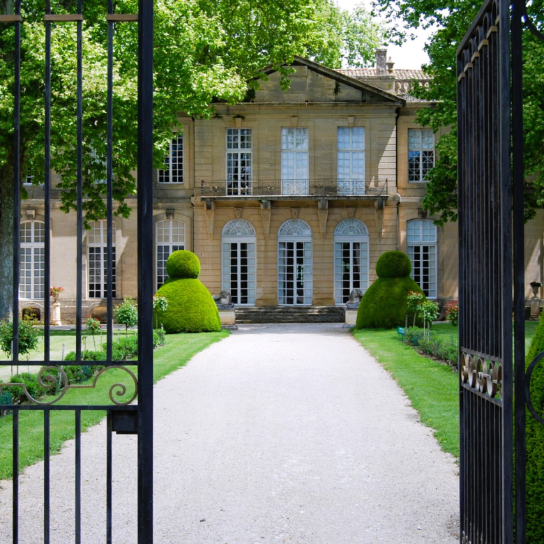 Domaine 2,2 ha | Mas XVIIe siècle & Gîte en activité