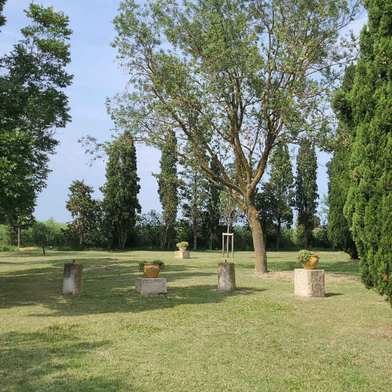 NOUVEAU, RARE, PROPRIÉTÉ 7,5 HA AVEC DEMEURE D’INSPIRATION ‘