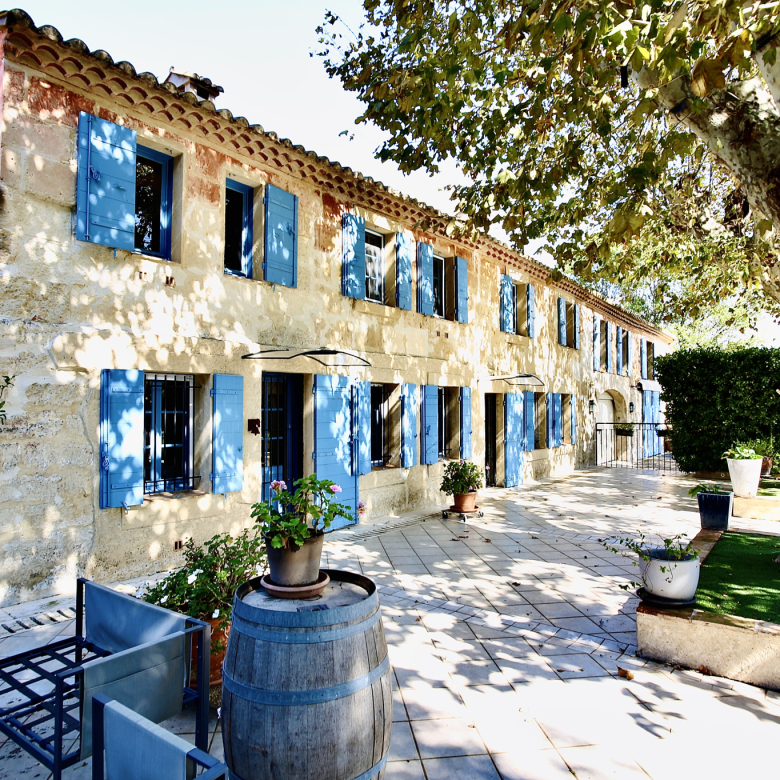 NOUVEAU, RARE, PROPRIÉTÉ 7,5 HA AVEC DEMEURE D’INSPIRATION ‘